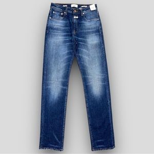 NWT Closed Women's Renton Girlfriend Organic Blue Stretch Denim C91994 - Size 26